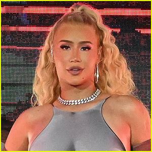 iggy azaela onlyfans leaks|Iggy Azalea Boobs Tease Topless Onlyfans Video Leaked